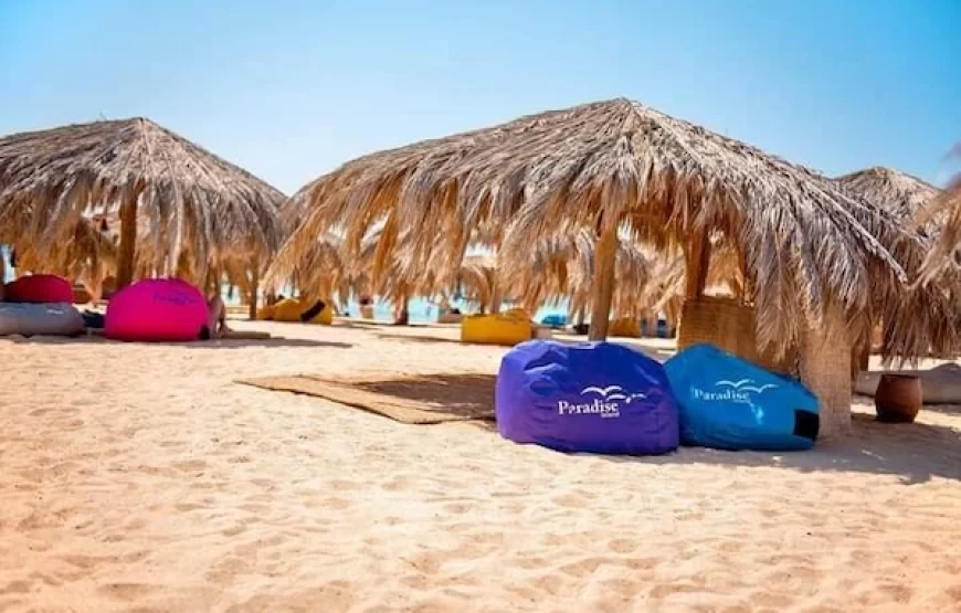 Paradise Island Hula Hula